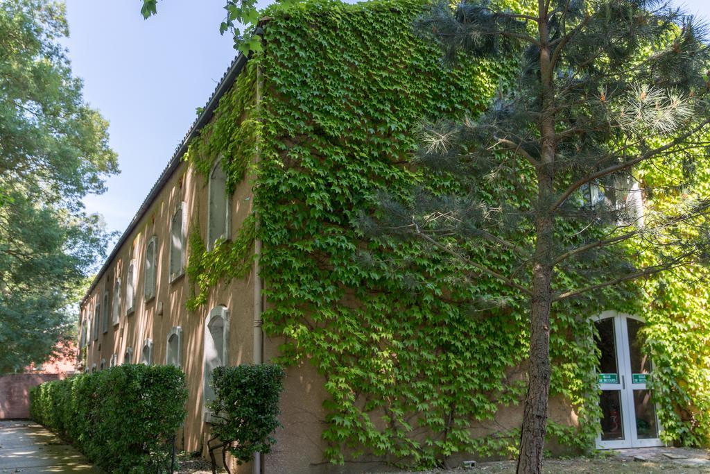 Hotel Du Canal Castelnaudary Ngoại thất bức ảnh